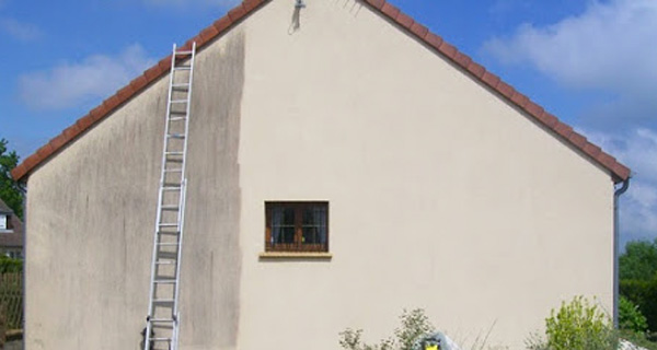 MS TOITURE 31 votre artisan couvreur zingueur et peintre en sur Toulouse : travaux de Couverture, zinguerie, traitement charpente, démoussage et peinture hydrofuge toit, ravalement façade